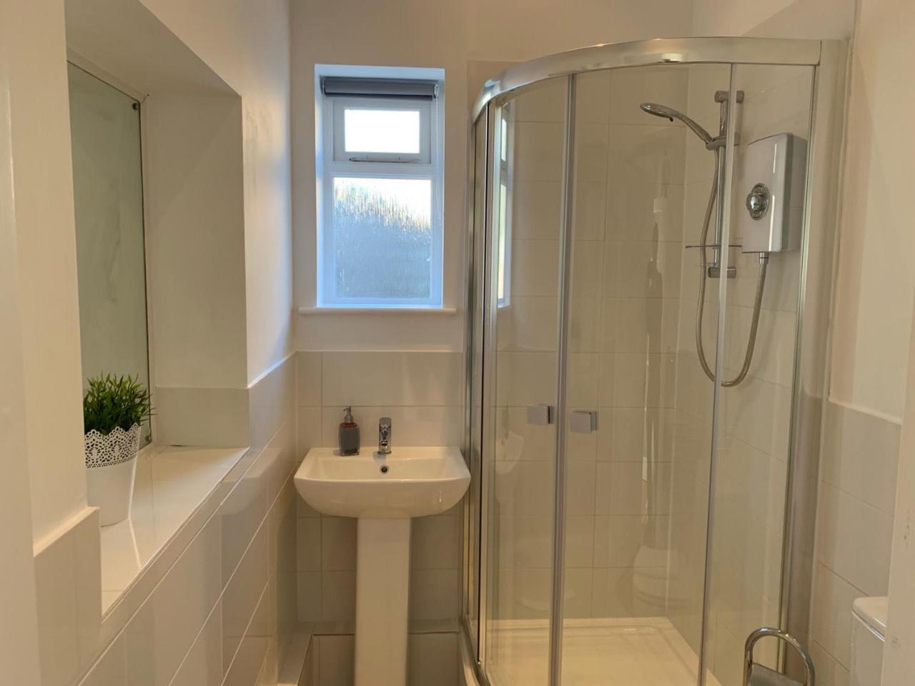 Ashbrook Lewis - Two Bedroom, Two Bathroom Cottage Nr Harwell Oxford Didcot Exterior photo